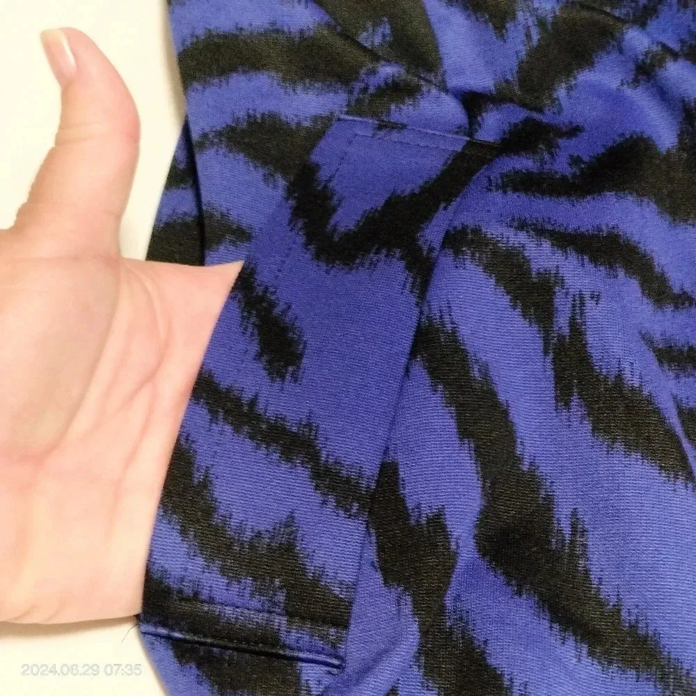Michael Kors Black/Blue Striped Animal Print Sheath Retro Dress Size 10 C0123